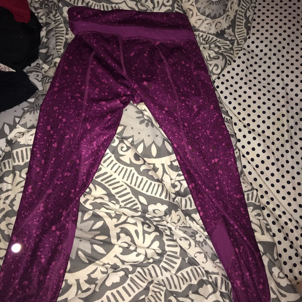 pink lululemon leggings